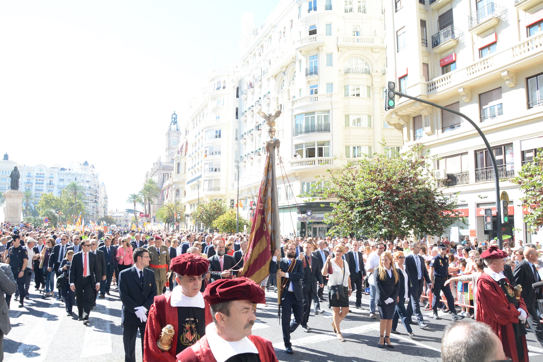 Declaration of Good of Intangible Cultural Interest the civic procession of the Nou d'Octubre in Valencia.
