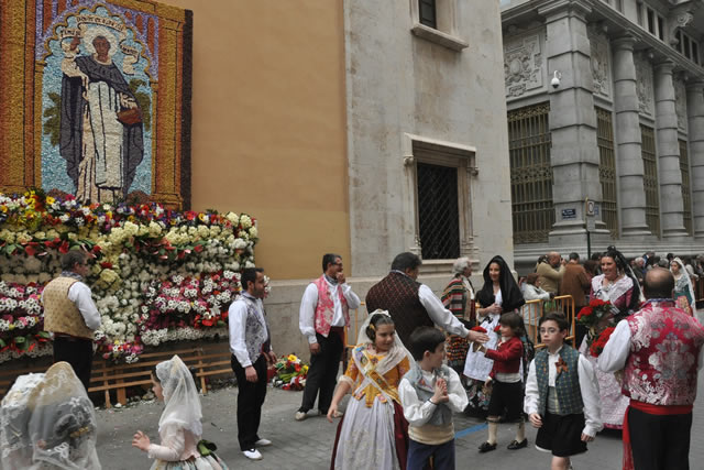 Declaración de Bien de Interés Cultural Inmaterial la representación de los milagros o milacres de Sant Vicent Ferrer.